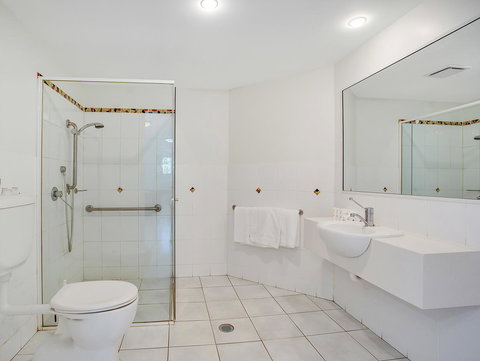 Eco Beach Resort - New Castle Holiday 30