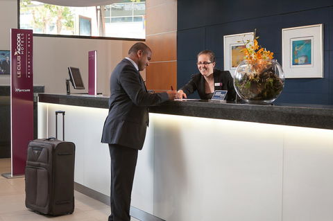 Mercure Sydney - New Castle Holiday 24