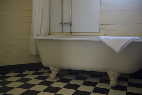 Hillview Heritage Hotel - New Castle Holiday 27