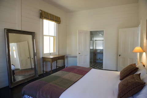 Hillview Heritage Hotel - New Castle Holiday 21