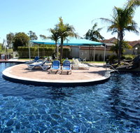 Yarrawonga Waterfront Apartments - New Castle Holiday