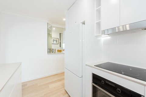 Right On Bondi - New Castle Holiday 8