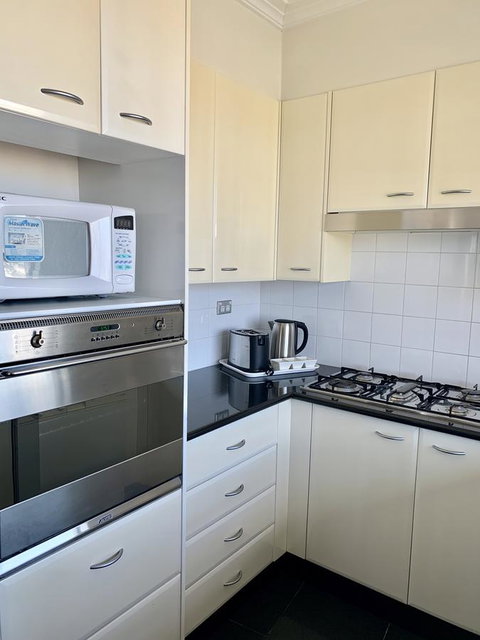 Castle Serviced Apartments - New Castle Holiday 0