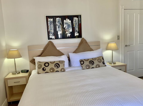 Castle Serviced Apartments - New Castle Holiday 8