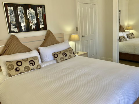 Castle Serviced Apartments - New Castle Holiday 7