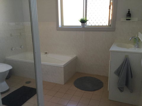 Tic Tac Toe Quality Accommodation - New Castle Holiday 15