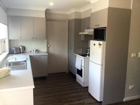 Tic Tac Toe Quality Accommodation - New Castle Holiday 7