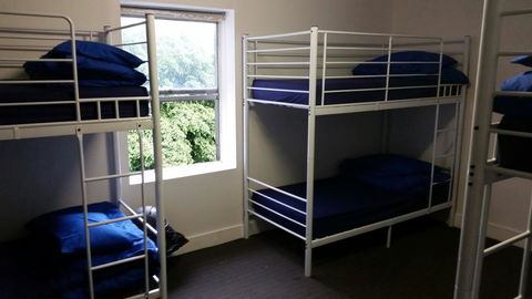 Summer House Kings Cross - New Castle Holiday 12