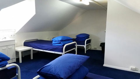 Summer House Kings Cross - New Castle Holiday 14