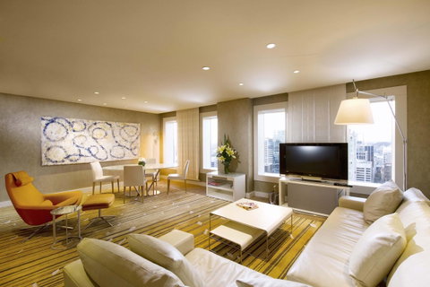 Hilton Sydney - New Castle Holiday 24