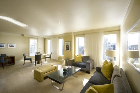 Hilton Sydney - New Castle Holiday 32
