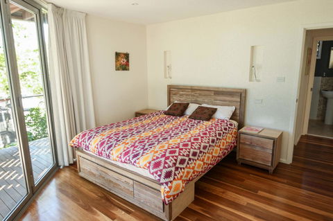 Valla's Beach House - New Castle Holiday 17