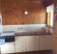 Jenolan Cabins - New Castle Holiday