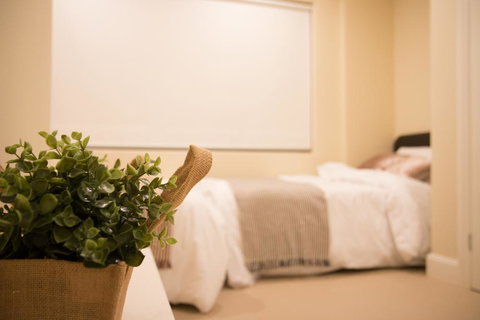 T&M HOUSE - New Castle Holiday 27