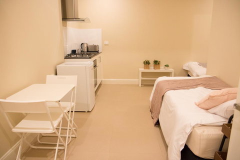 T&M HOUSE - New Castle Holiday 3