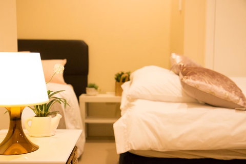 T&M HOUSE - New Castle Holiday 6