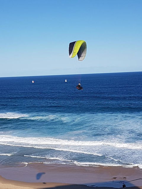 Arena Luxury Beachfront Apartment - New Castle Holiday 15