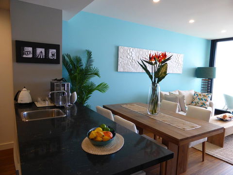 Arena Luxury Beachfront Apartment - New Castle Holiday 35