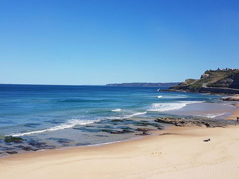 Arena Luxury Beachfront Apartment - New Castle Holiday 12