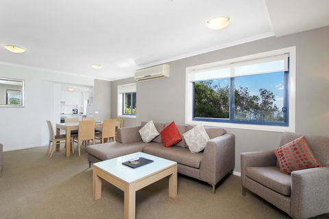 South Pacific Apartments - New Castle Holiday 10
