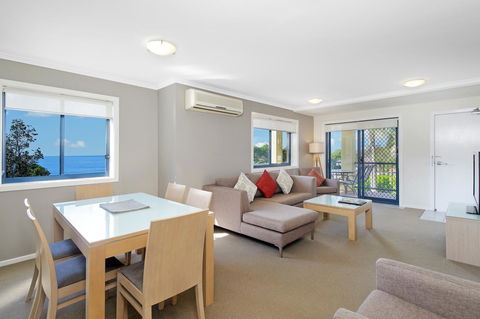 South Pacific Apartments - New Castle Holiday 12