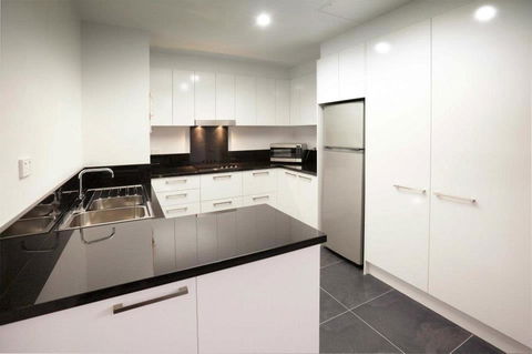 Crown On Darby Newcastle - New Castle Holiday 27