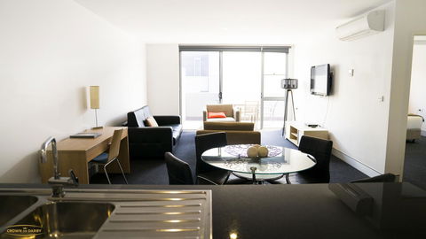 Crown On Darby Newcastle - New Castle Holiday 2