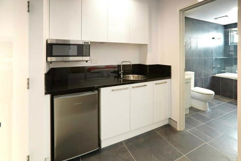 Crown On Darby Newcastle - New Castle Holiday 34