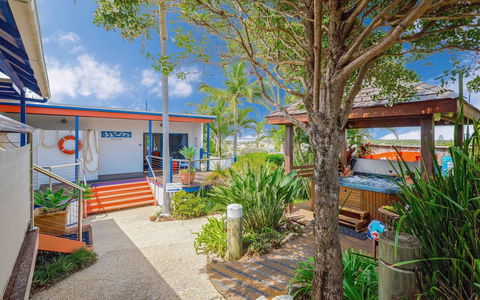 Coast Yamba - Adults Only - New Castle Holiday 4