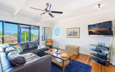 Coast Yamba - Adults Only - New Castle Holiday 17
