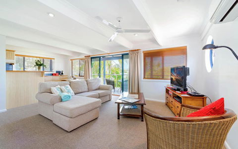 Coast Yamba - Adults Only - New Castle Holiday 22