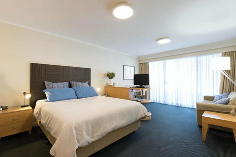 Grande Esplanade Studio - New Castle Holiday 1