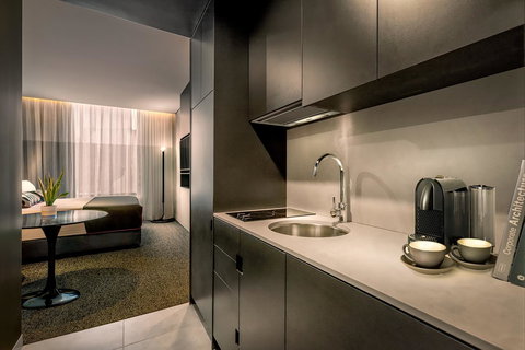 Veriu Green Square - New Castle Holiday 14