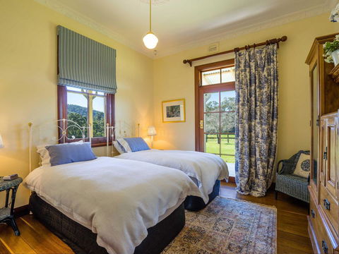 Roscrea Homestead Premier Homestead Accommodation - New Castle Holiday 7