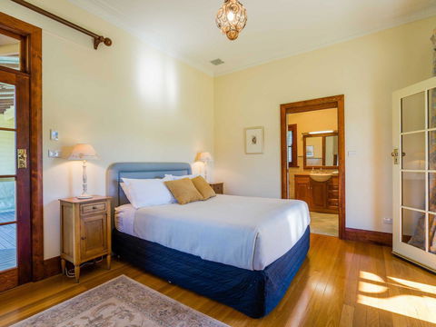 Roscrea Homestead Premier Homestead Accommodation - New Castle Holiday 8
