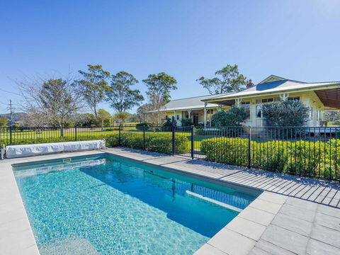Roscrea Homestead Premier Homestead Accommodation - New Castle Holiday 0