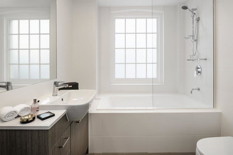 Quest Newcastle West - New Castle Holiday 6