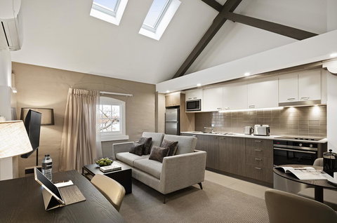 Quest Newcastle West - New Castle Holiday 1