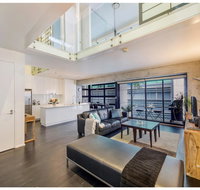 Urban Loft Close To Sydney Hot Spots - New Castle Holiday