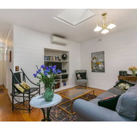 North Sydney Historic Whalers Cottage - New Castle Holiday