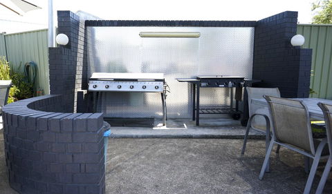 Highway Motor Inn Taree - New Castle Holiday 31