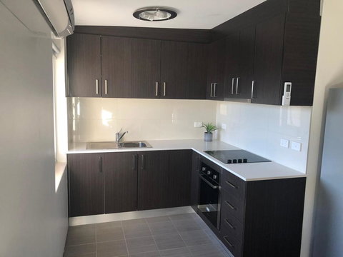 Carlton Suites - New Castle Holiday 36