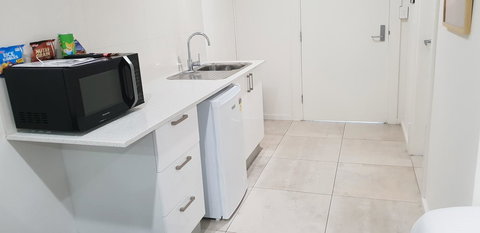 Carlton Suites - New Castle Holiday 13