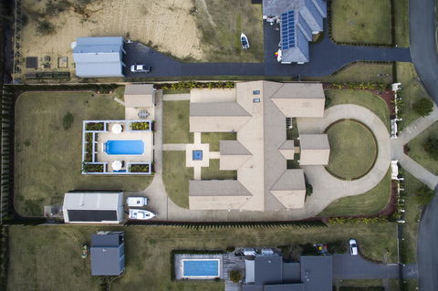 One Mile Mansion - Private Coastal Retreat FREE FAMILY ADVENTURE PASS - New Castle Holiday 21
