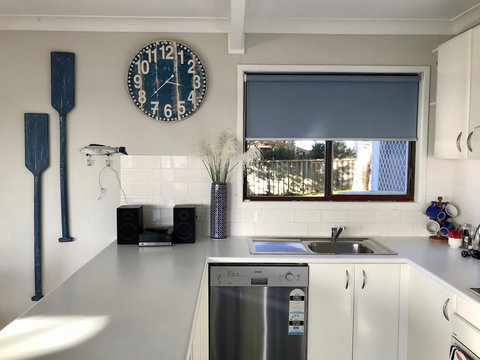 Lakeview Cottage - New Castle Holiday 2