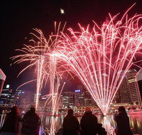 Kent CBD Apartment - New Castle Holiday