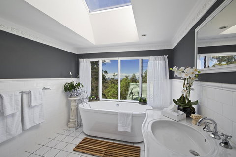 Mountainside B & B - New Castle Holiday 10