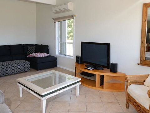 2 Cliff Road - New Castle Holiday 9