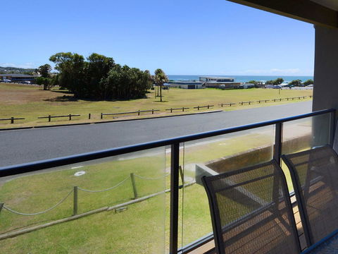 2 Cliff Road - New Castle Holiday 4