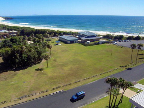 2 Cliff Road - New Castle Holiday 0